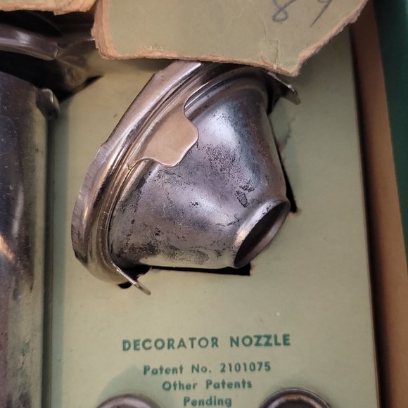 MCM Cake Decorator and Cookie Maker Complete With Original Box Has Wear - Picture 5 of 14